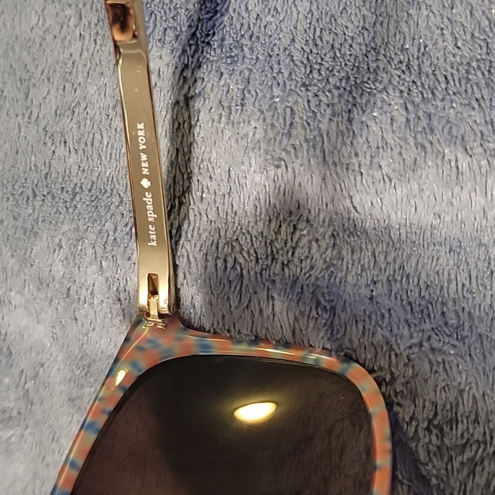 Kate Spade - Picture 3 of 3